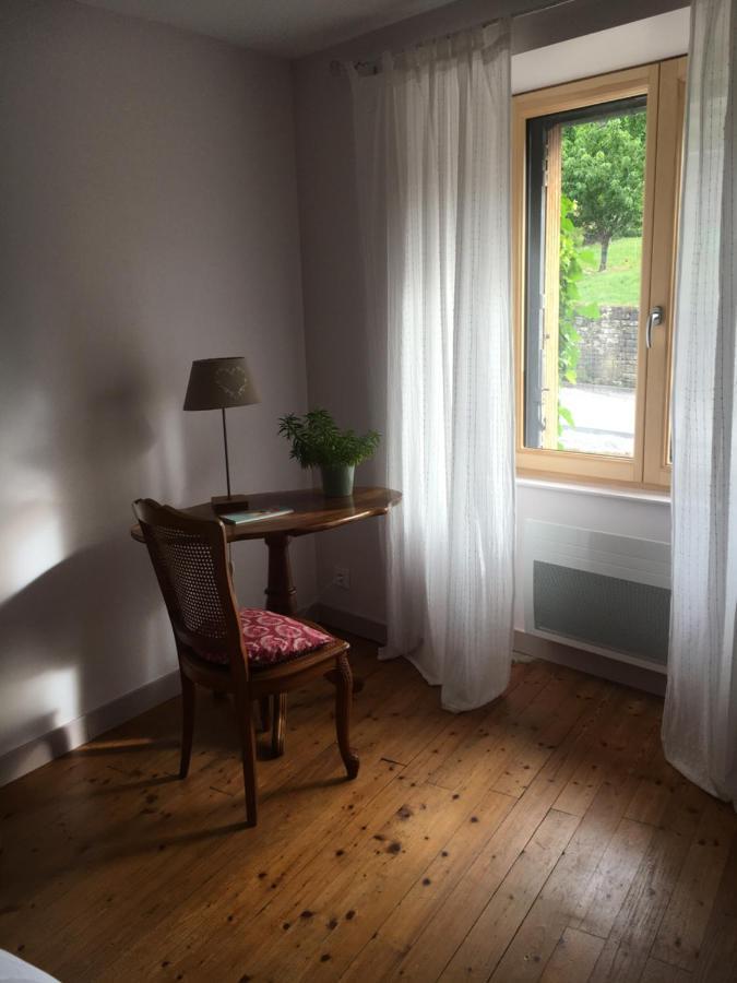 Les Chambres De Marthe Mesnay Экстерьер фото